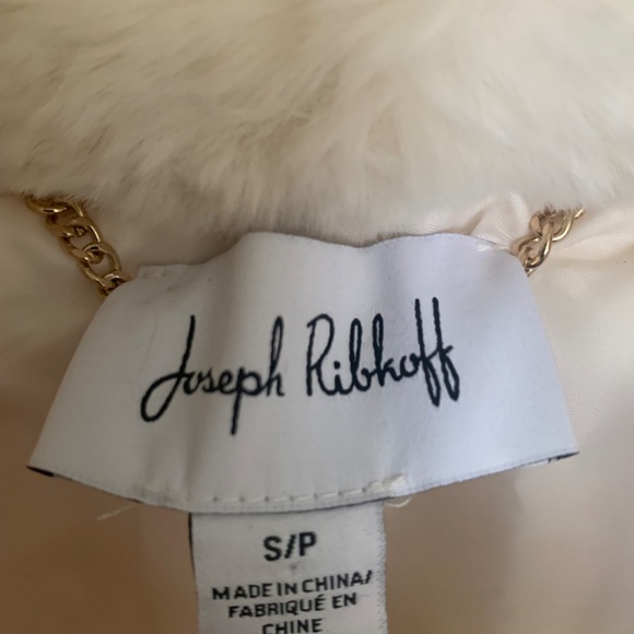 Josef Ribkoff Ladies’ White Winter Jacket with cream colored faux fur- Size Smal - Picture 3 of 3